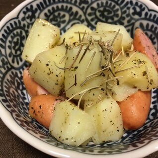 ヘルシー。オリーブオイルで作るポテトサラダ